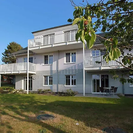 Apartmenthaus 10 *