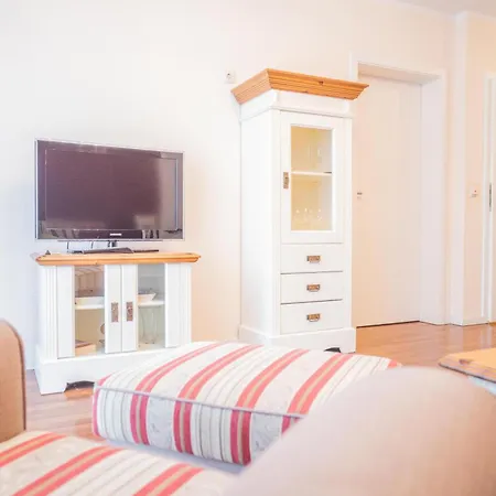 Apartmenthaus 10 * Ahrenshoop