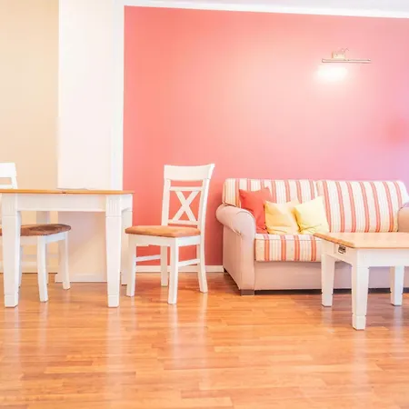 Apartmenthaus 10 *